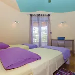 Prázdninový dům Luxurious In Pula