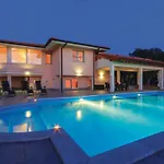 Prázdninový dům Luxurious In *