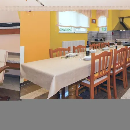 Stunning In With Kitchen