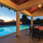 Gorgeous Home In Pula With Wifi