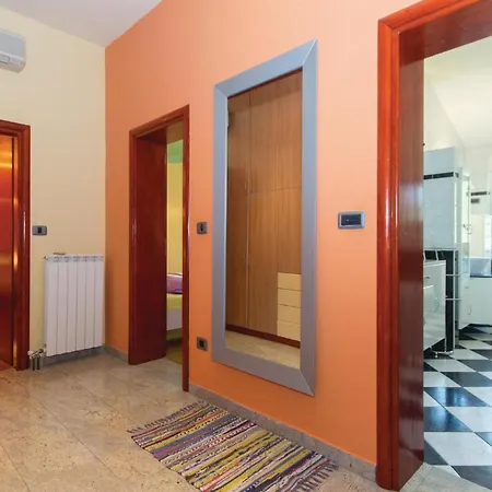 Luxurious Home In Pula * Pula
