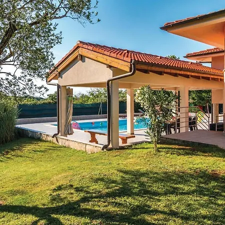 Luxurious Home In Pula Ferienhaus *